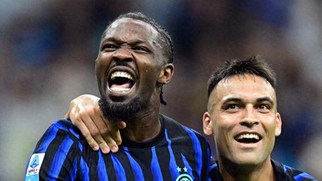 的手递手和 的手递手和