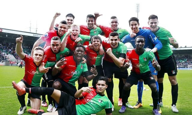 裂隙巨巢 裂隙巨巢